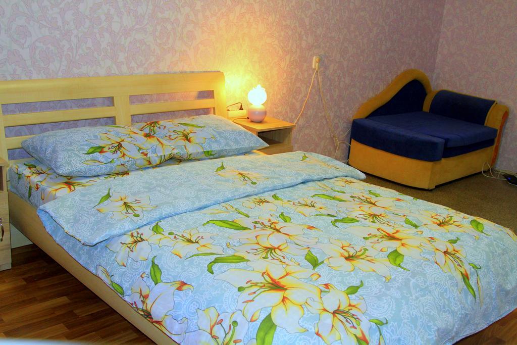 Apartment On Kharkovskoe Shosse 170 B Kiev Bagian luar foto